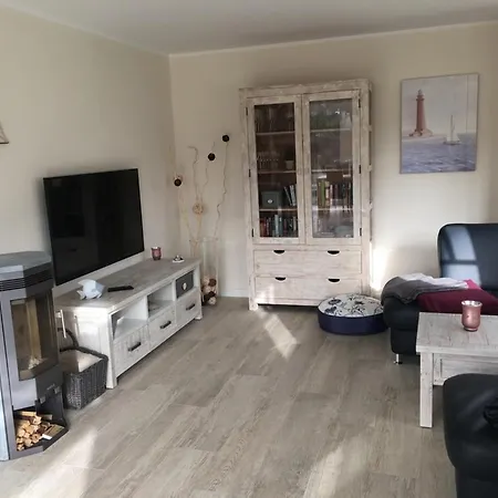 Steentje Holiday home *