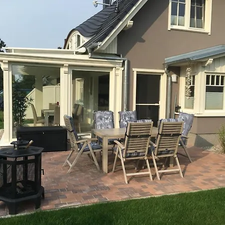 Holiday home Steentje *